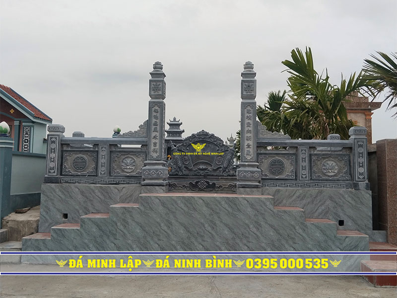 Mẫu cổng đá lăng mộ dạng hai cột trụ uy nghi chuẩn phong thủy