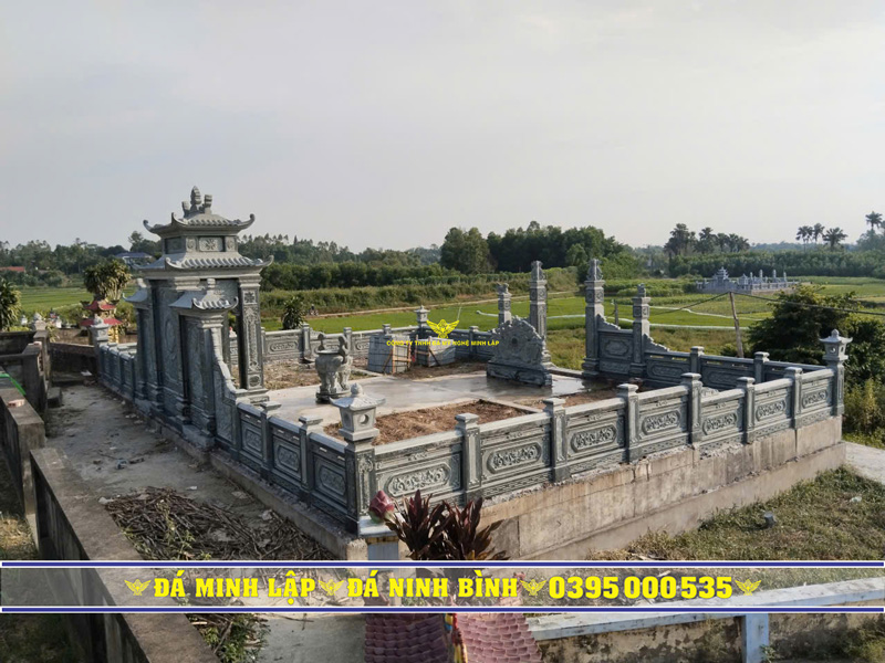 Khu lăng mộ đá xanh rêu cao cấp nguyên khối chuẩn phong thủy
