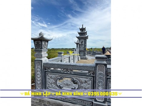 Lan Can Đá 4 - Mẫu Lan Can Đá Xanh Đen Thông Phong Chạm Sen Cao 81cm