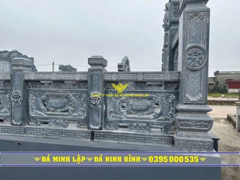 Lan can đá xanh đen thông phong sen 2 lớp cá cao 81cm - Mẫu 21