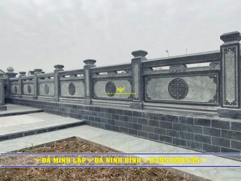 Lan can đá xanh rêu, kẻ triện cổ, chạm chữ Thọ tinh tế LC5