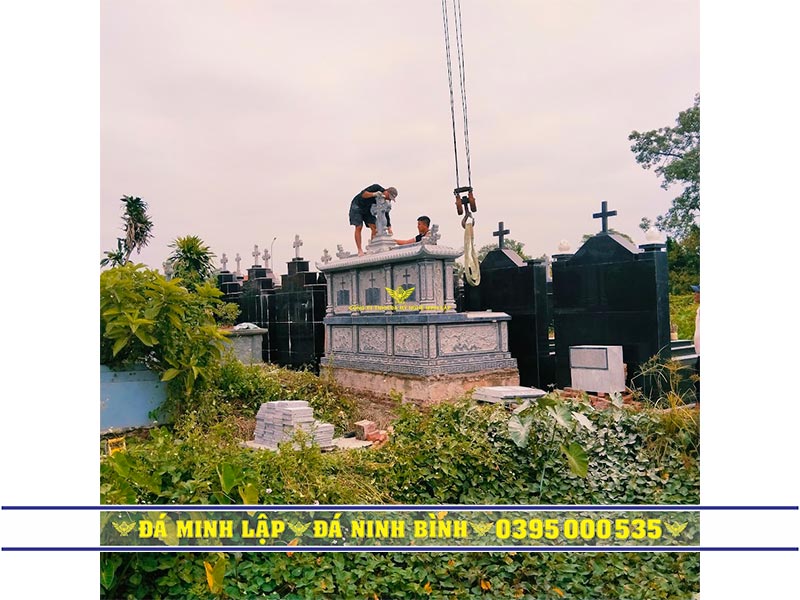 Quá trình thi công mộ đá có mái thực tế tại Ninh Bình