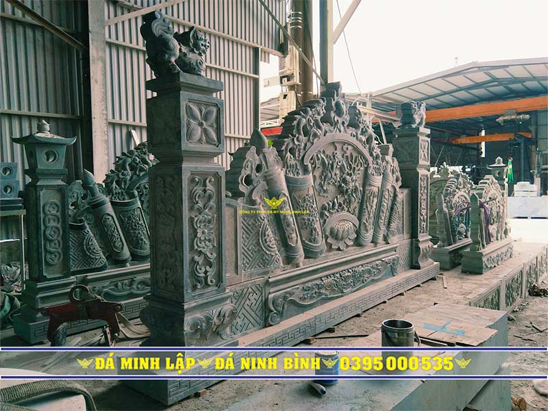 Xưởng chế tác cuốn thư đá cao cấp đục tay sắc nét tại Ninh Bình