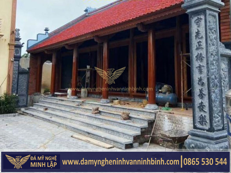cột đồng trụ đá xanh đen cao cấp của nhà thờ họ 