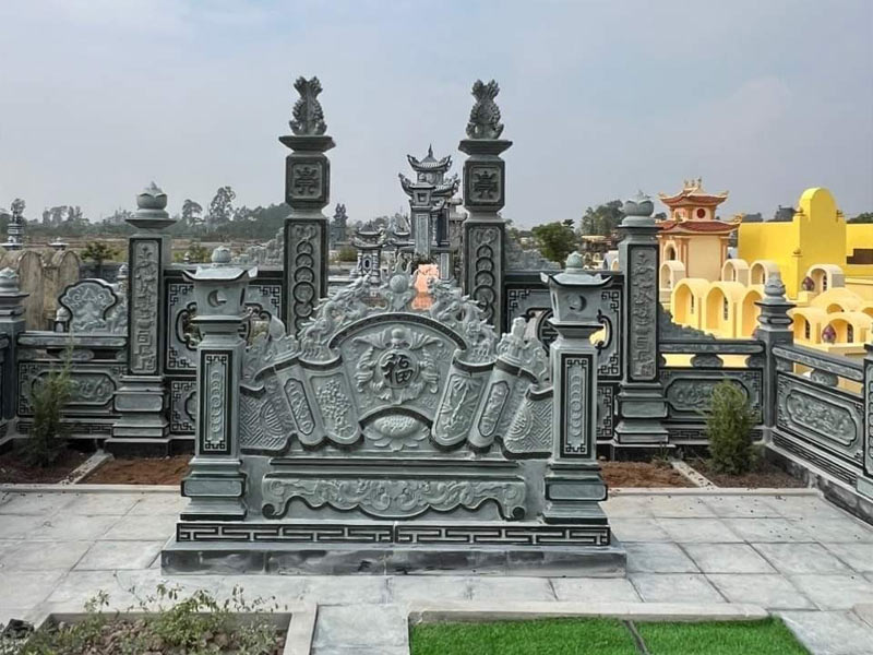 Khu lăng mộ đá xanh đen cao câp