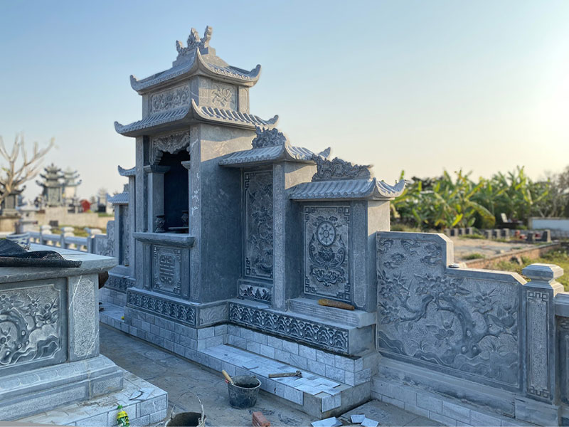 lăng thờ đá hai mái có cánh cao cấp đá ninh bình