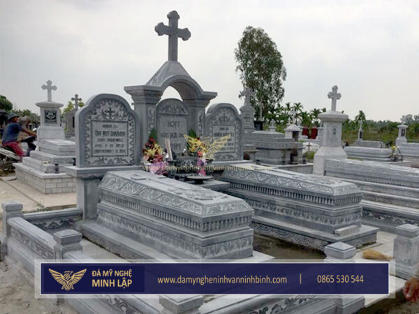 Mộ Đá Công Giáo ML02