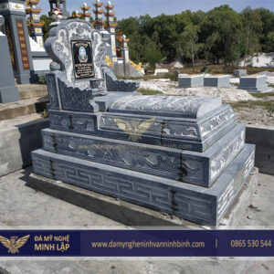 Mộ Đá Tam Cấp ML02