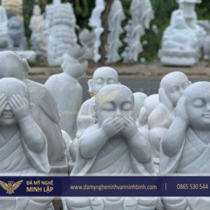 Tượng Chú Tiểu Bằng Đá ML03