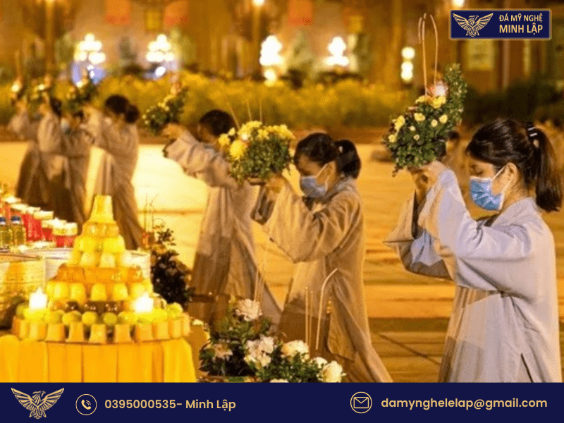 Rằm Tháng 7: Lễ Vu Lan và Xá Tội Vong Nhân