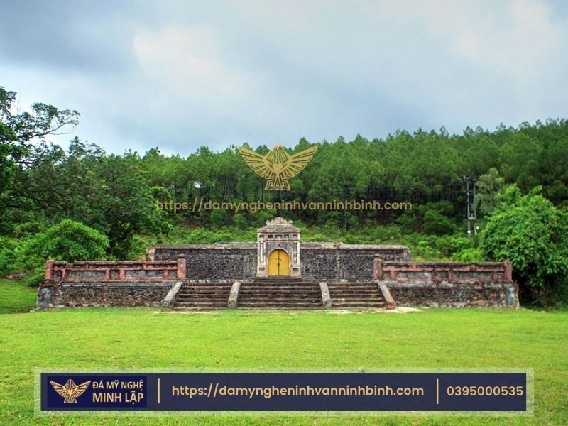 Lăng Cơ Thánh – Lăng mộ cha vua Gia Long giữa lòng xứ Huế
