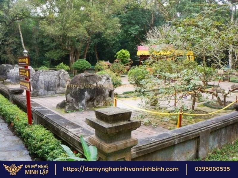 Nghệ thuật chạm khắc đá trong Lăng vua Lý Thái Tổ