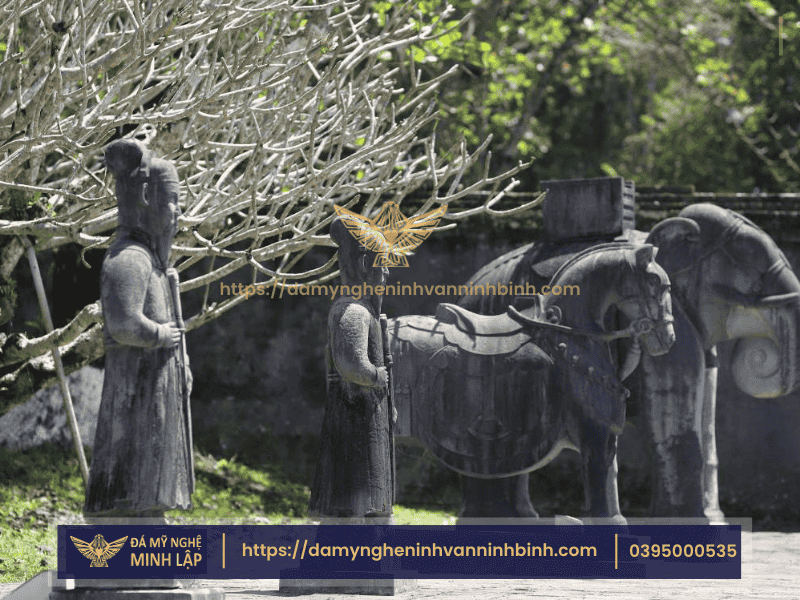 Ảnh Mô Tả Lăng Mộ Vua Minh Mạng Từ Đá Mĩ Nghệ Minh Lập