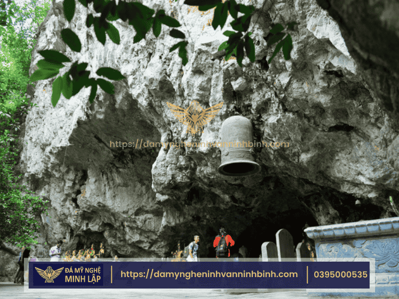 Nghệ Thuật Chạm Khắc Tượng Đá Am Tiên