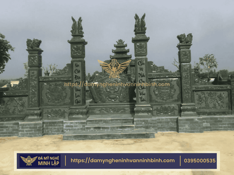 Ứng Dụng Đá Xanh Rêu Trong Cổng Đá