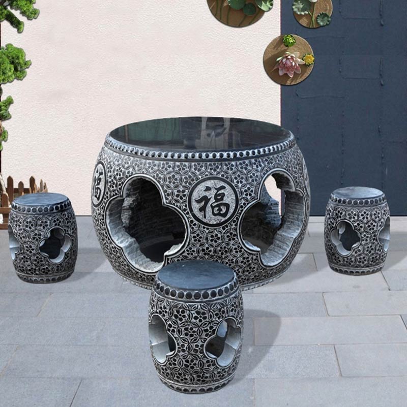Đá Mỹ Nghệ Minh Lập với hơn 15 năm kinh nghiệm tại làng nghề Ninh Vân, Ninh Bình, cam kết mang đến sản phẩm bàn ghế đá tự nhiên chất lượng cao.