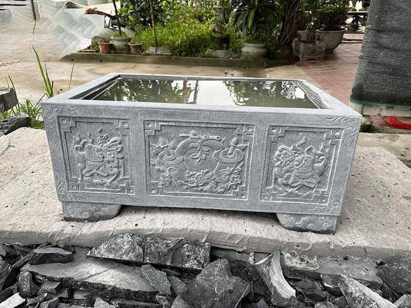Trong phong thủy, chậu cảnh đá tượng trưng cho sự ổn định, thịnh vượng và năng lượng tích cực.